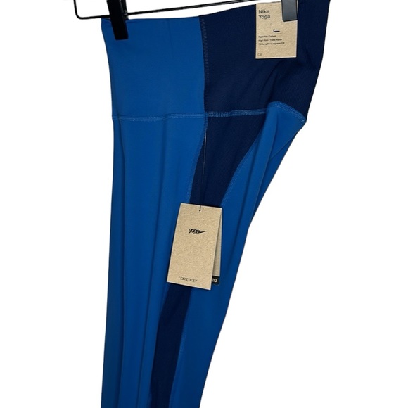 Nike Yoga Women's Mid-Rise 7/8 Leggings - Picture 8 of 13